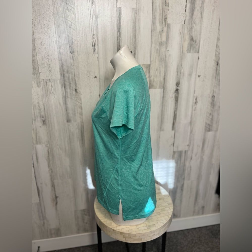 Dry tek Blue work out top